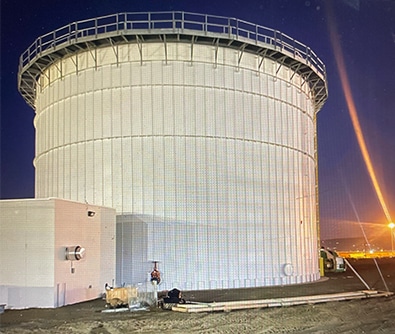 Insulated industrial water storage tank installed at Local Bounti for indoor vertical farming and irrigation infrastructure.