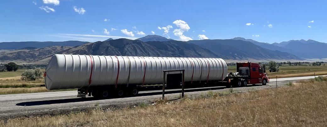 Mountain Skyline storage Tank and Trailer